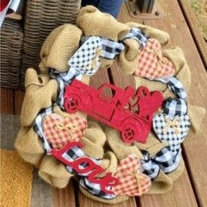 ❤️ 20” Red Truck Christmas Door
Handmade Wreath